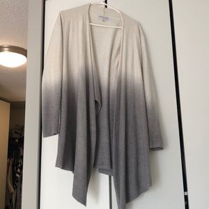 Barefoot dreams cardigan.
